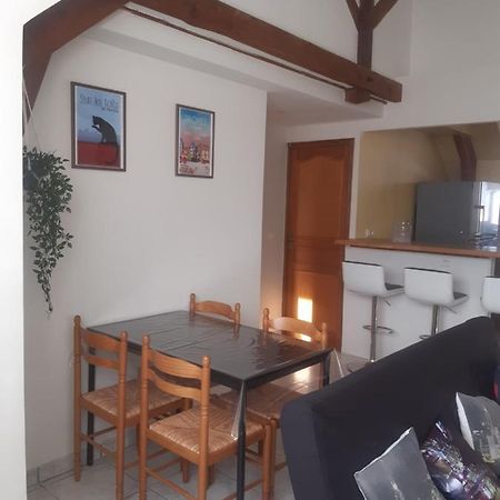 72M² Proche Centre Historique De Troyes Apartment Bagian luar foto